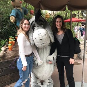 Meet your Posher, Lori